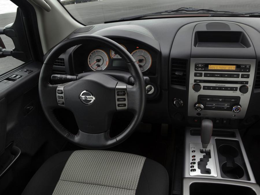  Nissan Titan King Cab 2007 года  (фото 17 из 28)